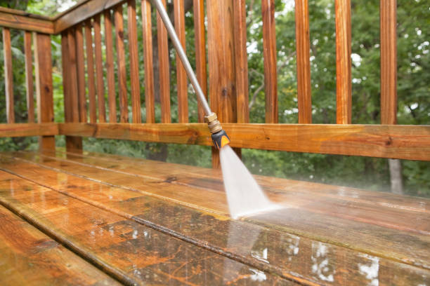 Best Pool Deck Cleaning  in Blakely, PA